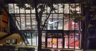 Nueva flagship de Nike en Tokio. NIKE