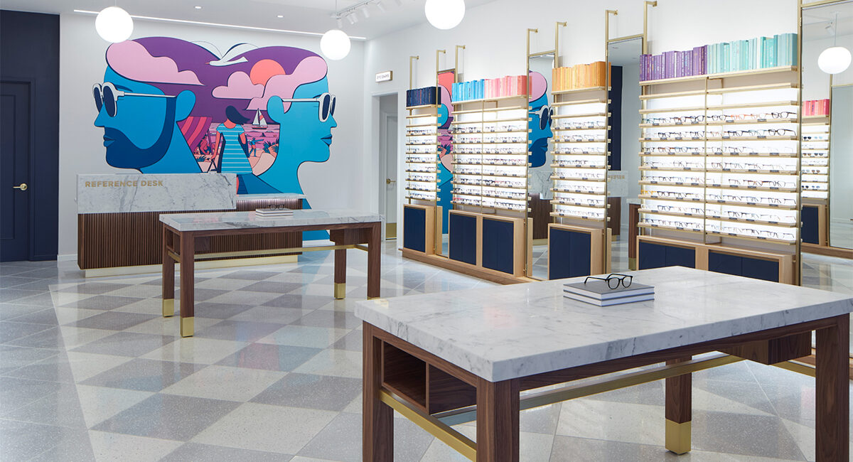 ejemplo de retail inverso: tienda física de Warby Parker en Hyannis