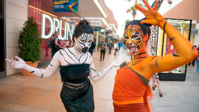retail nocturno: Celebración de una edición de Jungle Night