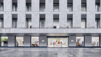 Zara supera a Nike