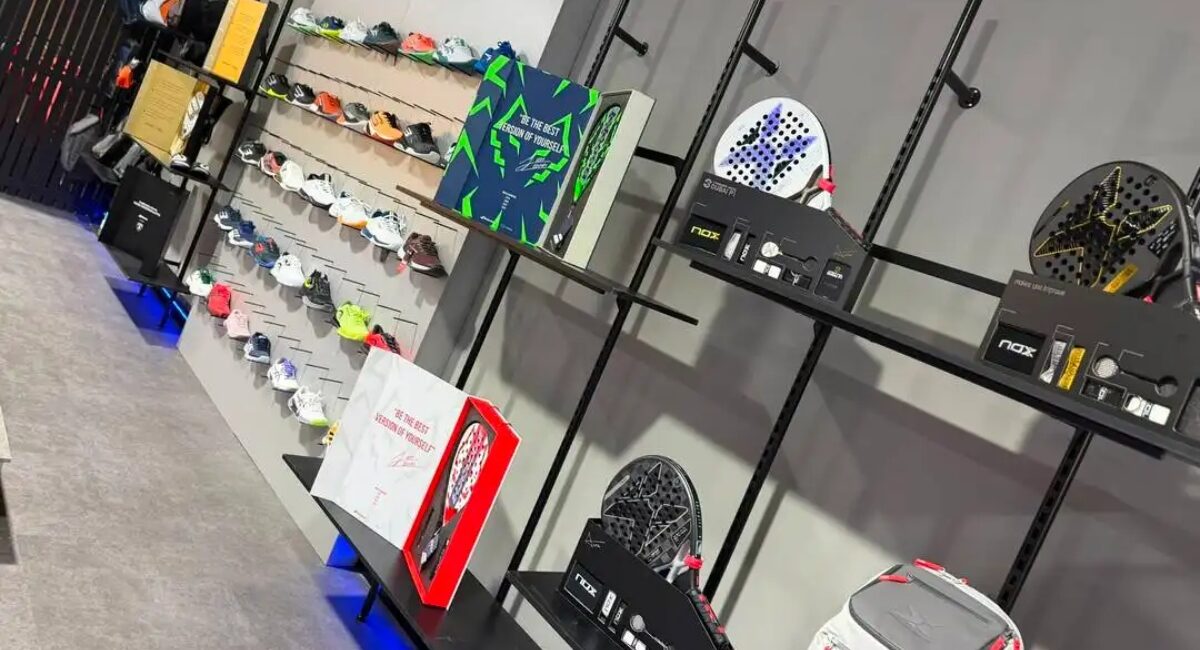 retail de deportes de raqueta