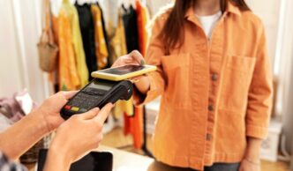 efectivo en comercios España